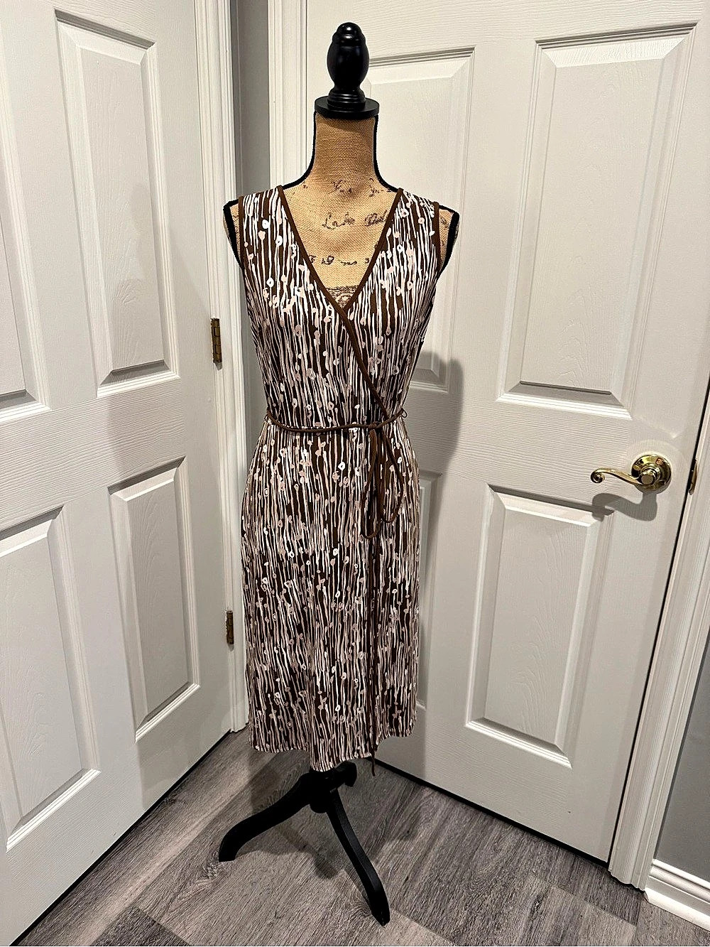maxandcleo Abstract Print Midi Dress Size Medium